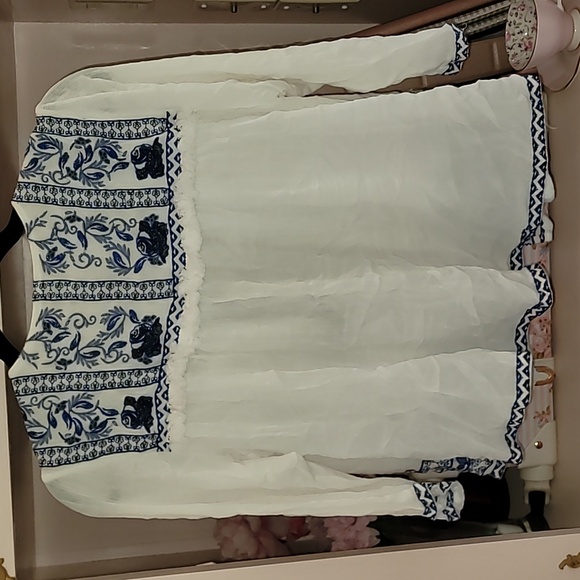 Tie front top - Picture 4 of 4